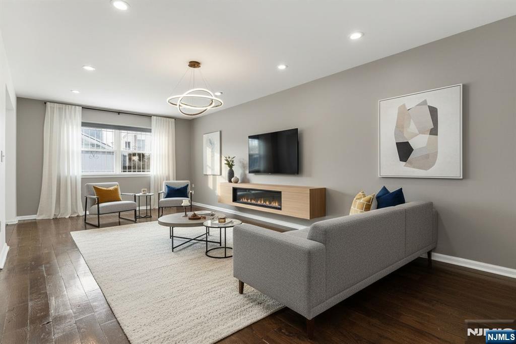 459 South 17th Street Newark, NJ 07103 - Photo 5 of 29