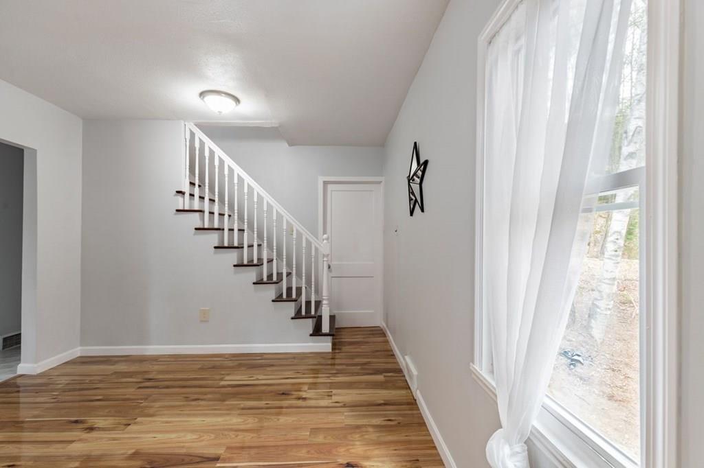 181 Parker Road Lancaster, MA 01523 - Photo 17 of 26