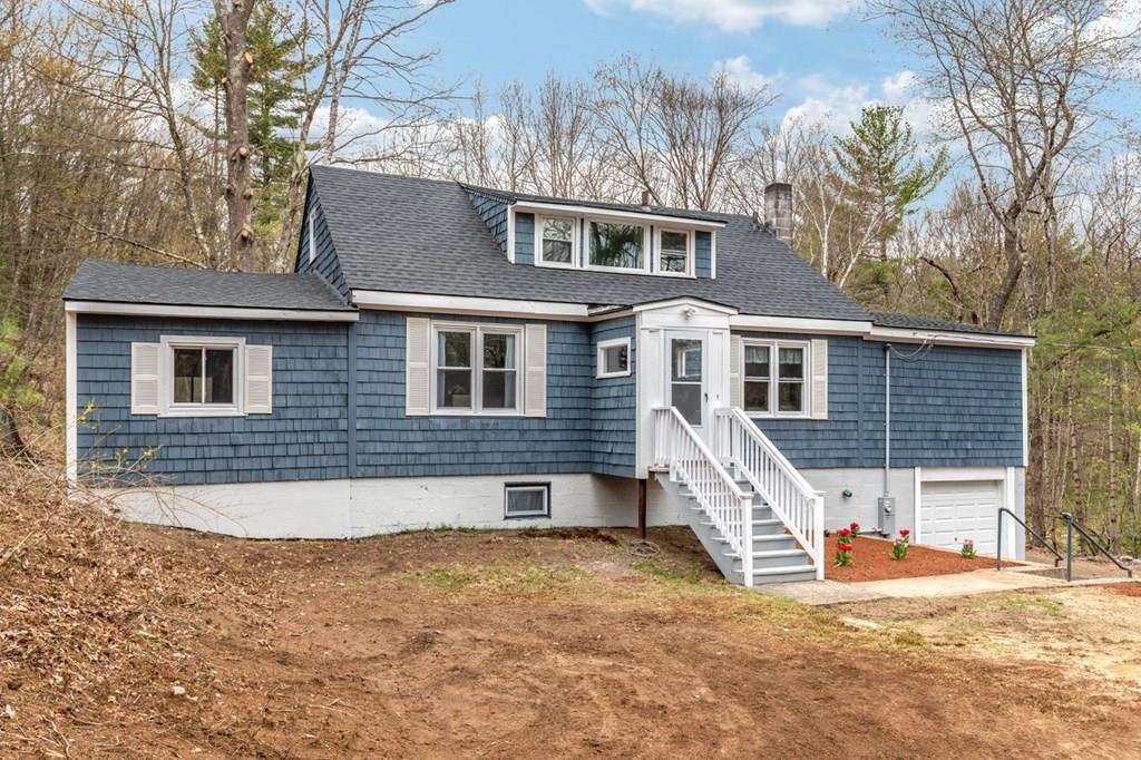 181 Parker Road Lancaster, MA 01523 - Photo 3 of 26