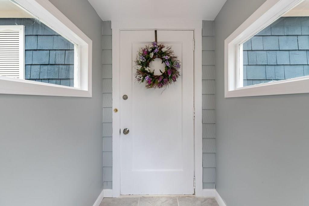 181 Parker Road Lancaster, MA 01523 - Photo 4 of 26