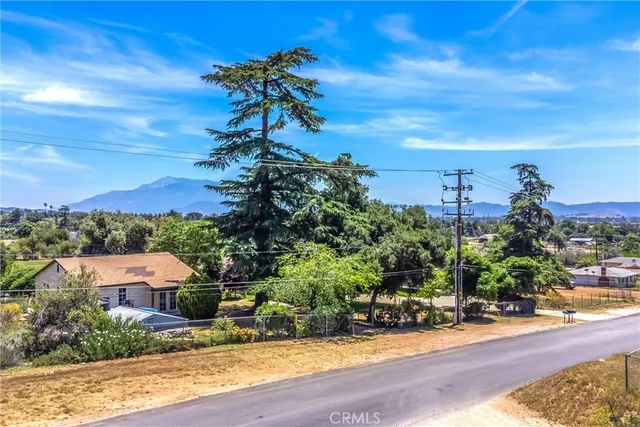 $1,850,000 | 10132 Taylor Drive, Cherry Valley, CA 92223