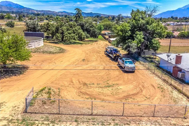 $1,850,000 | 10132 Taylor Drive, Cherry Valley, CA 92223