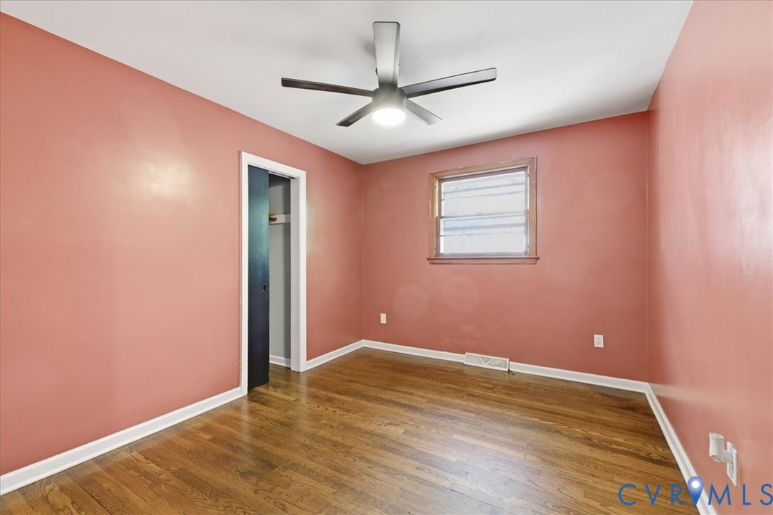 702 Keswick Road Colonial Heights, VA 23834 - Photo 12 of 24