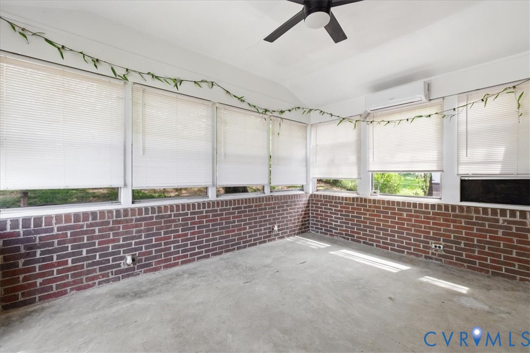 702 Keswick Road Colonial Heights, VA 23834 - Photo 20 of 24