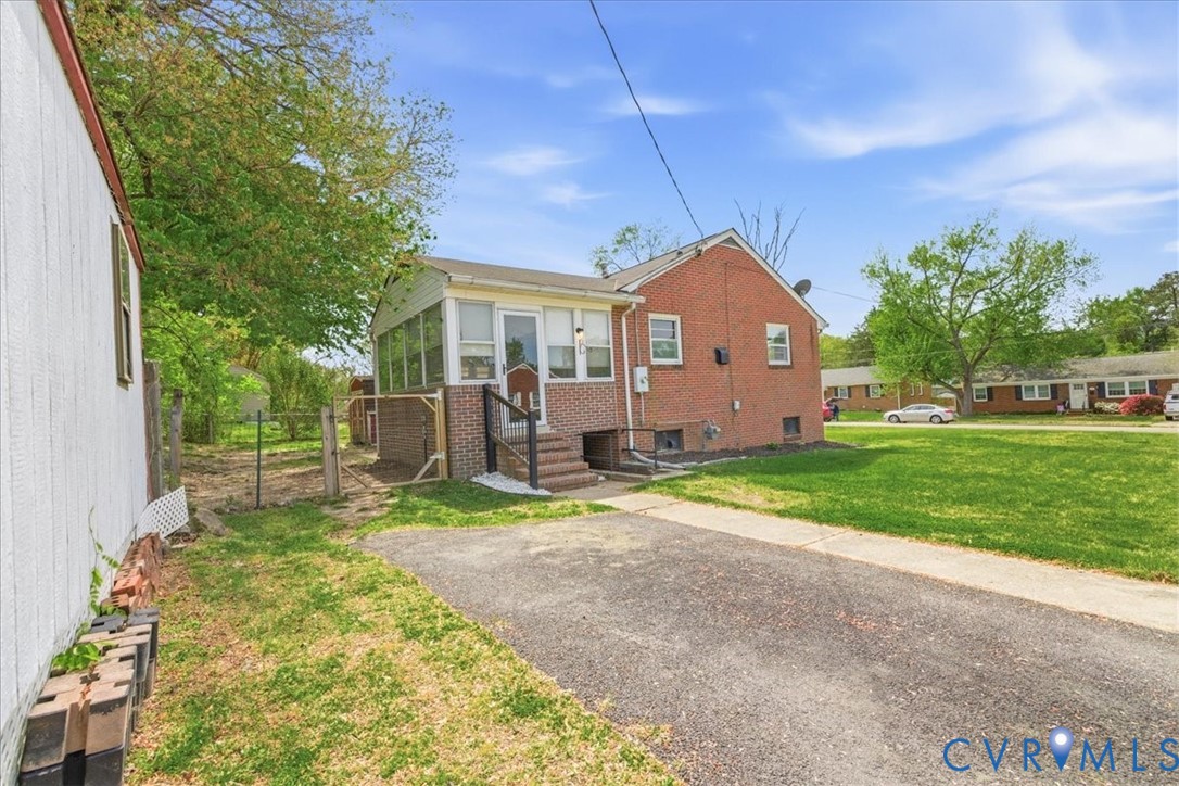 702 Keswick Road Colonial Heights, VA 23834 - Photo 24 of 24