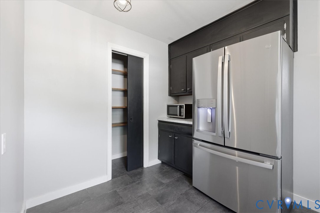 702 Keswick Road Colonial Heights, VA 23834 - Photo 10 of 24