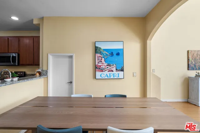 $759,000 | 625 South Berendo Street, Unit 609, Los Angeles, CA 90005