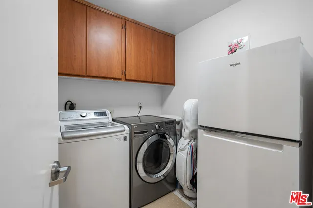 $759,000 | 625 South Berendo Street, Unit 609, Los Angeles, CA 90005