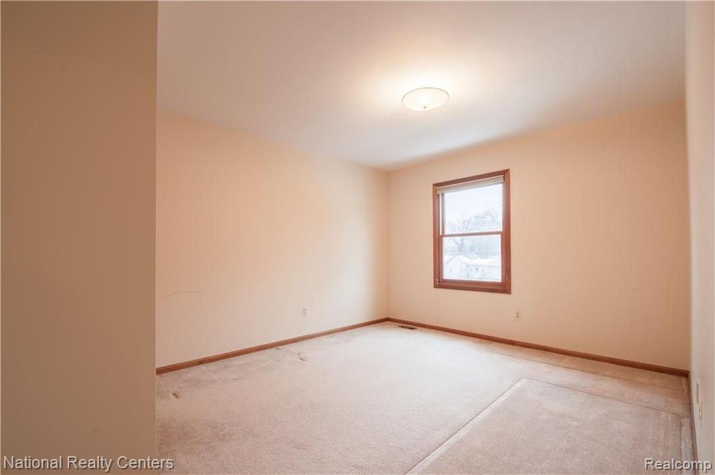 3271 Donley Avenue Rochester Hills, MI 48309 - Photo 20 of 30