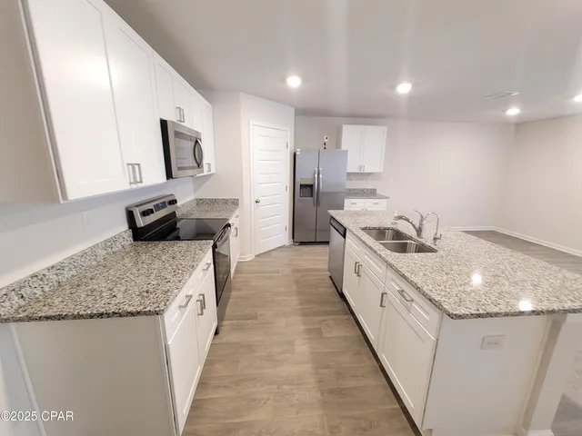 $2,200 | 4745 Firefly Lane, Panama City, FL 32404