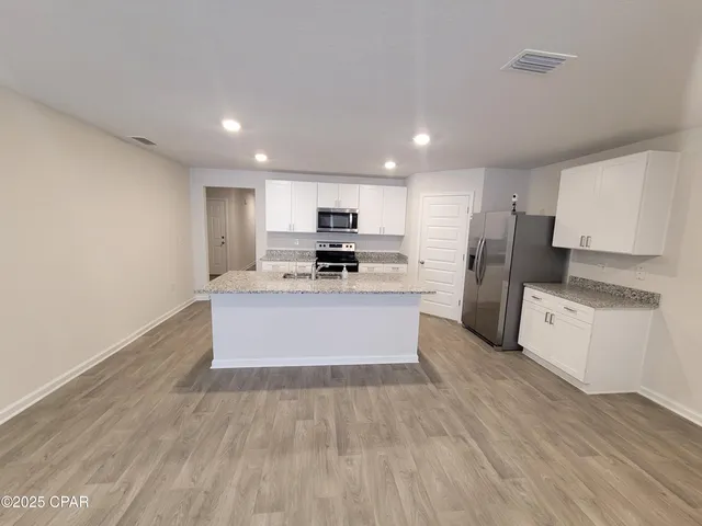 $2,200 | 4745 Firefly Lane, Panama City, FL 32404