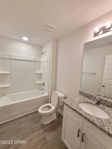 $2,200 | 4745 Firefly Lane, Panama City, FL 32404