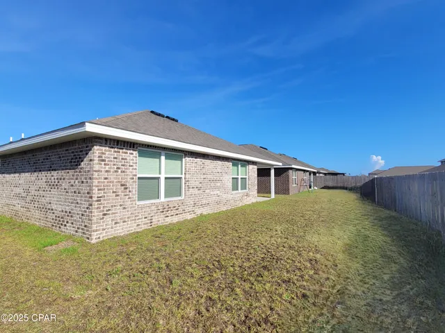 $2,200 | 4745 Firefly Lane, Panama City, FL 32404