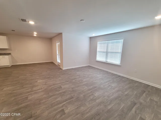 $2,200 | 4745 Firefly Lane, Panama City, FL 32404