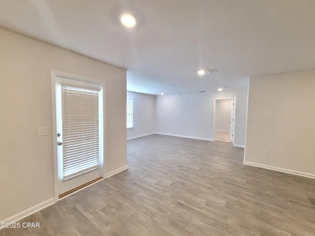 $2,200 | 4745 Firefly Lane, Panama City, FL 32404