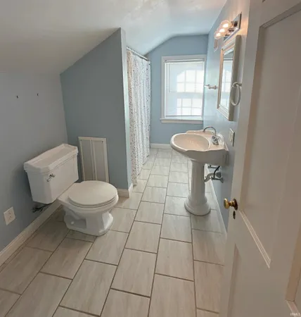 $339,500 | 4 Apraw Road, Washington, IN 47501