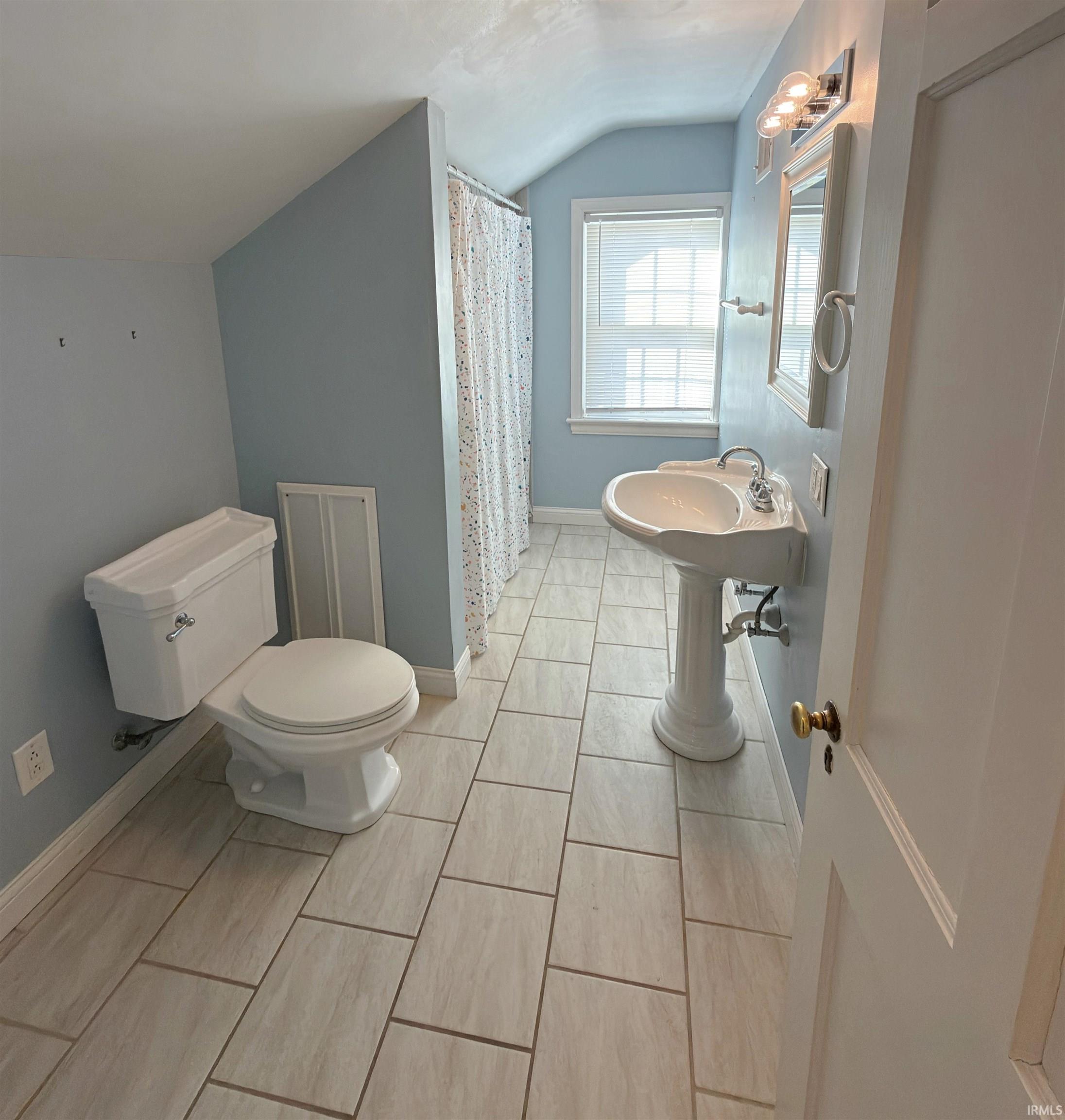 4 Apraw Road Washington, IN 47501 - Photo 22 of 35 Gallery Image 22