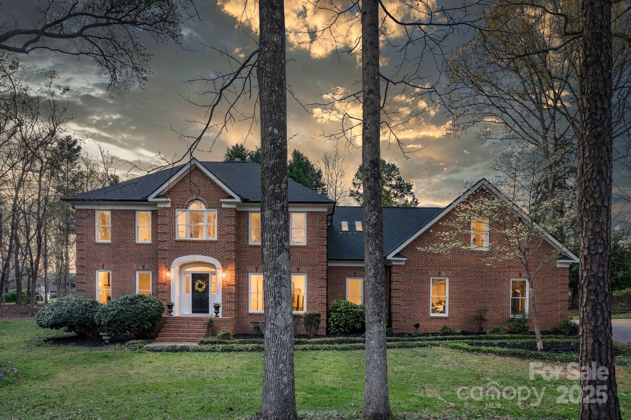 5750 Hemby Road Matthews, NC 28104 - Photo 1 of 48