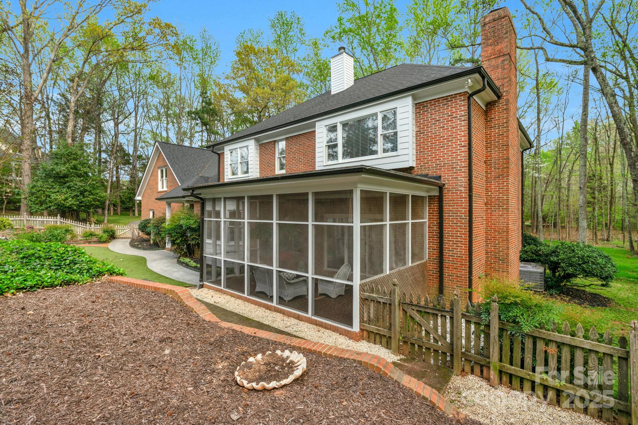 5750 Hemby Road Matthews, NC 28104 - Photo 42 of 48