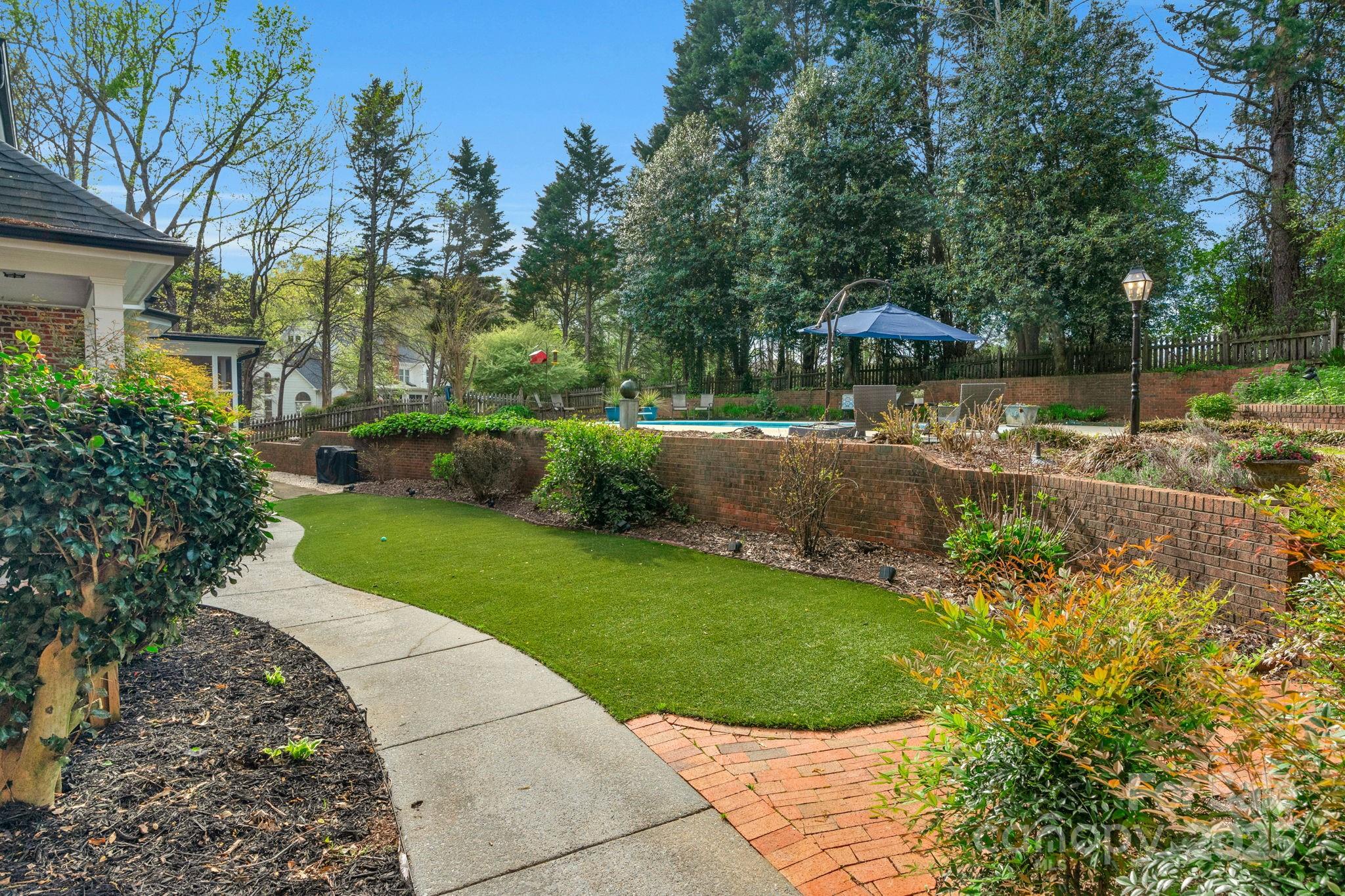 5750 Hemby Road Matthews, NC 28104 - Photo 44 of 48