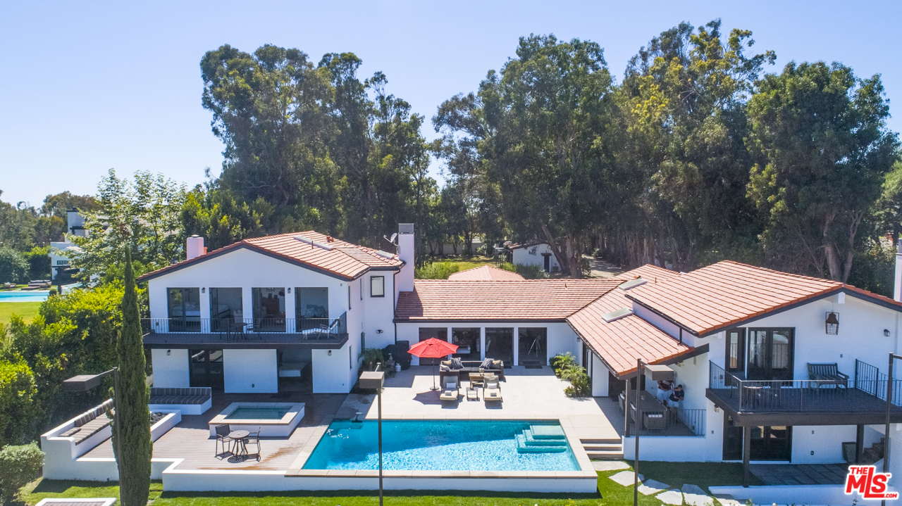 6930 Dume Drive Malibu, CA 90265 - Photo 2 of 48