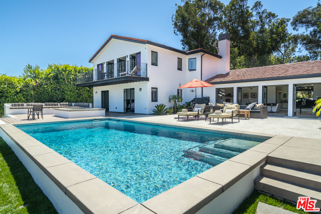 6930 Dume Drive Malibu, CA 90265 - Photo 39 of 48