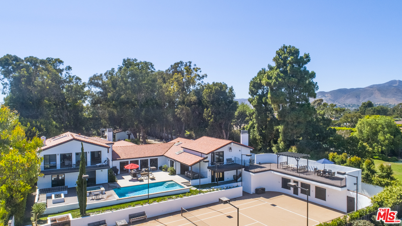 6930 Dume Drive Malibu, CA 90265 - Photo 47 of 48