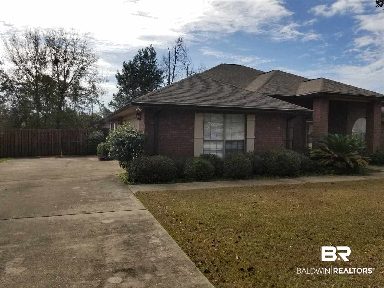 522 Sheffield Avenue Foley, AL 36535 - Photo 3 of 49