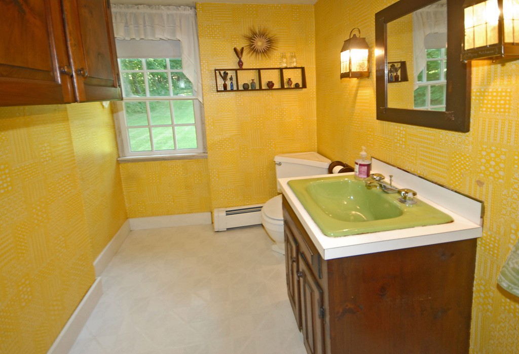 42 River Road Merrimac, MA 01860 - Photo 13 of 29