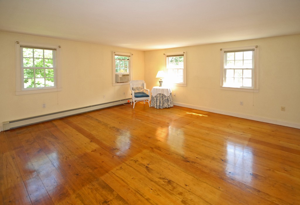 42 River Road Merrimac, MA 01860 - Photo 15 of 29