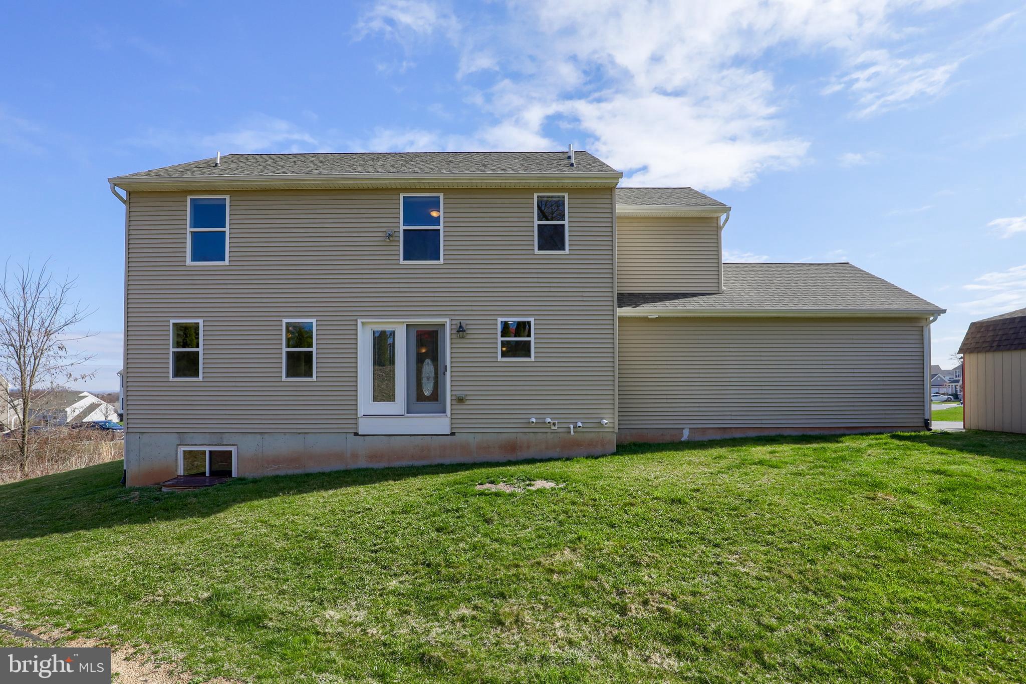 679 Saddle Road Palmyra, PA 17078 - Photo 2 of 45 Gallery Image 2