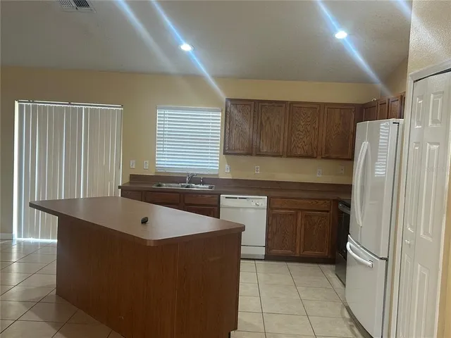 $2,000 | 1105 Hill Mount Drive, Minneola, FL 34715