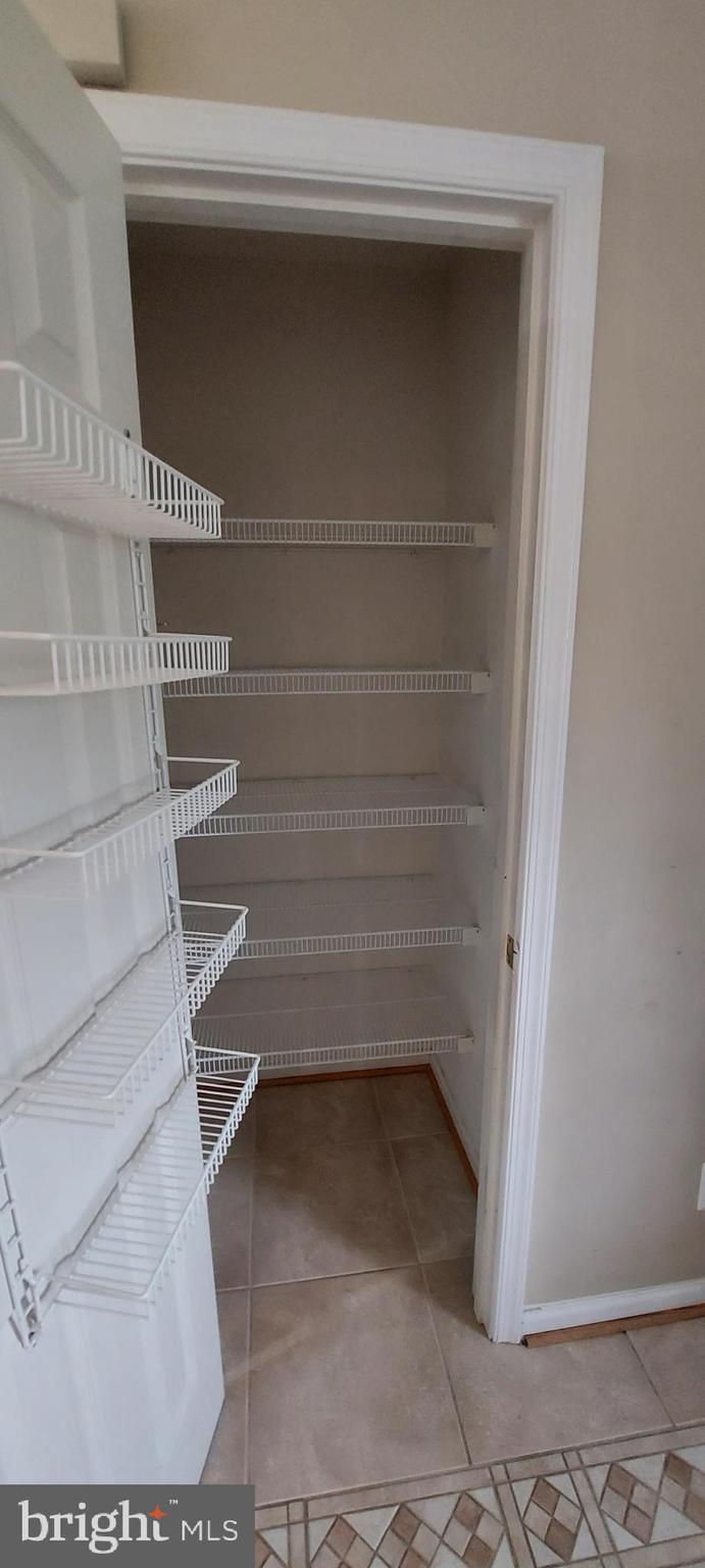 5001 Old Bartholows Road Mount Airy, MD 21771 - Photo 12 of 44