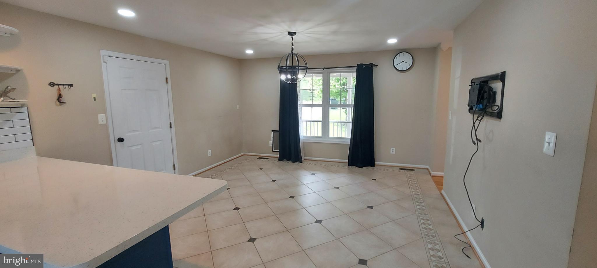 5001 Old Bartholows Road Mount Airy, MD 21771 - Photo 13 of 44