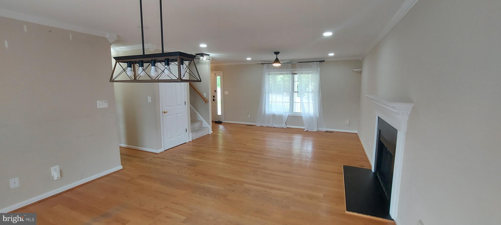 5001 Old Bartholows Road Mount Airy, MD 21771 - Photo 7 of 44