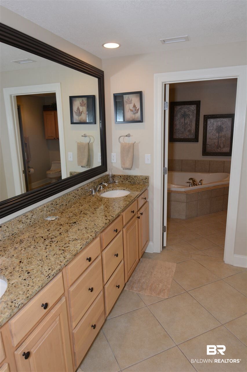 27800 Canal Road, Unit 302 Orange Beach, AL 36561 - Photo 18 of 45