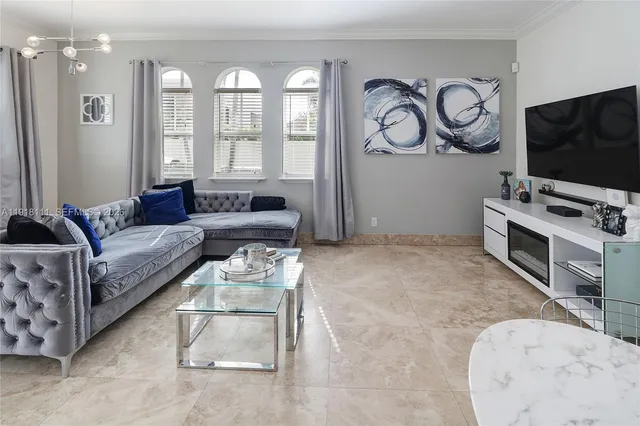 a view of a kitchen and dining room