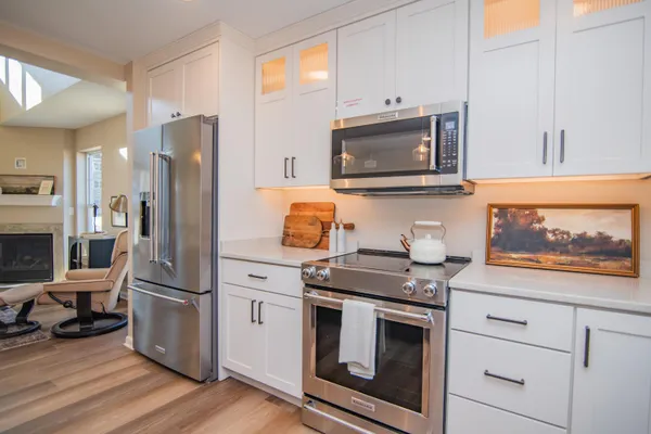 $430,000 | 1118 Harbor Court, West Bend, WI 53095