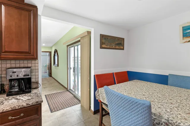 $7,500 | 289 Cottage Walk, Ocean Beach, NY 11770