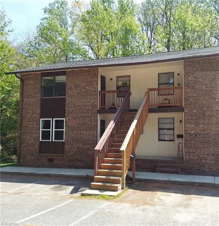 $995 | 427 South Main Street, Asheboro, NC 27203