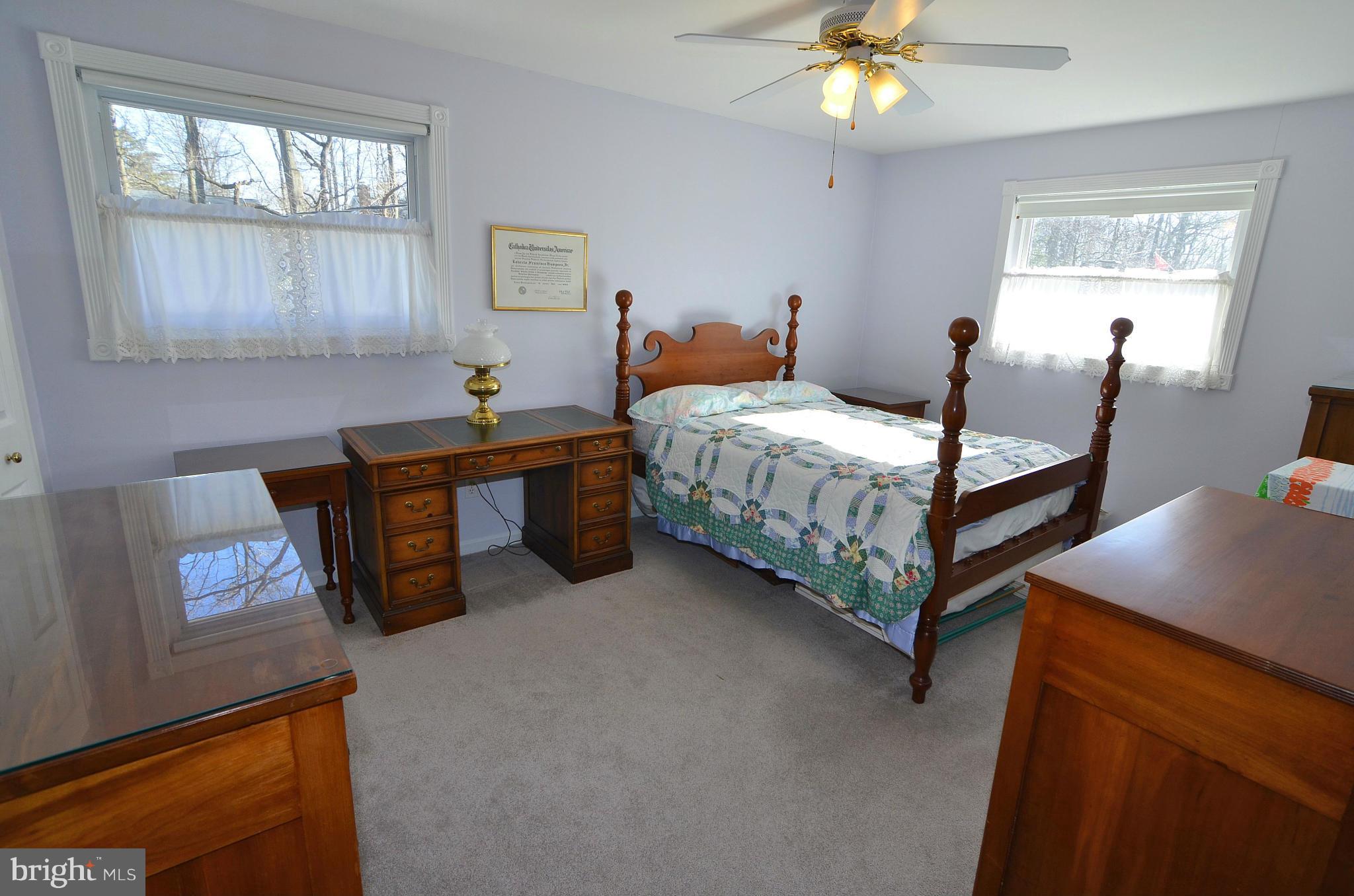 111 Cedar Road Severna Park, MD 21146 - Photo 12 of 28 Bedroom (Master)