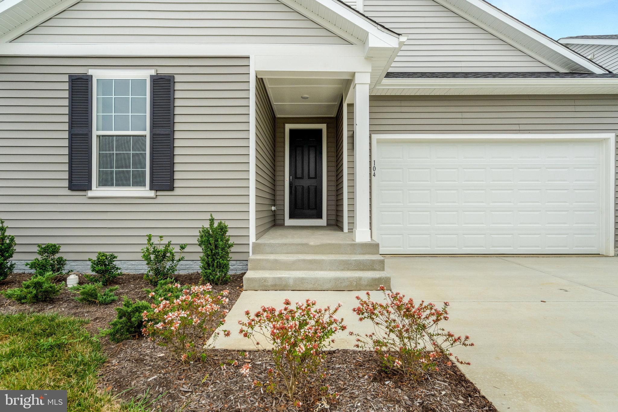 104 Midsummer Lane Middletown, VA 22645 - Photo 3 of 48