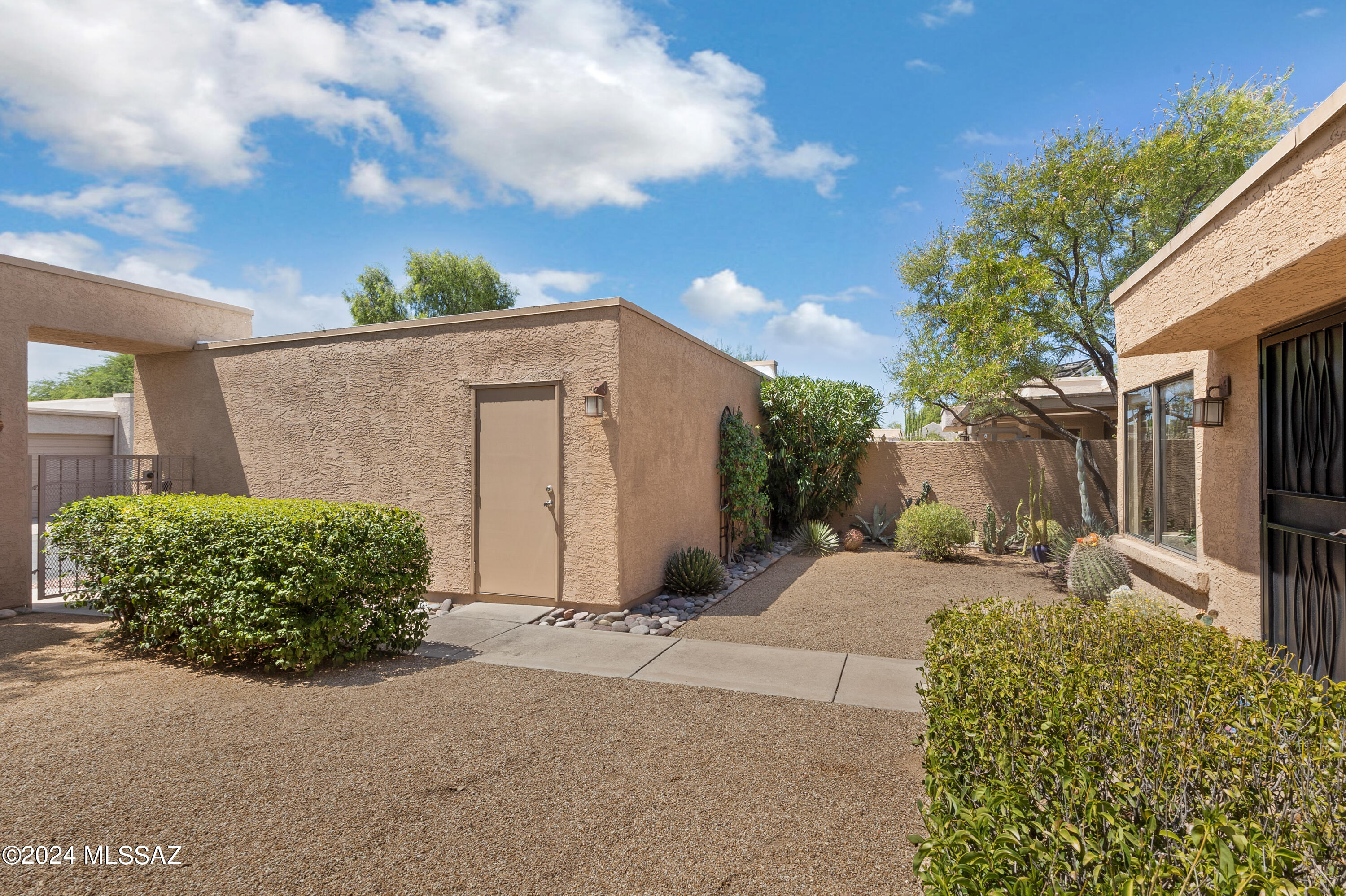 4467 East Kleindale Road Tucson, AZ 85712 - Photo 29 of 31 Gallery Image 29