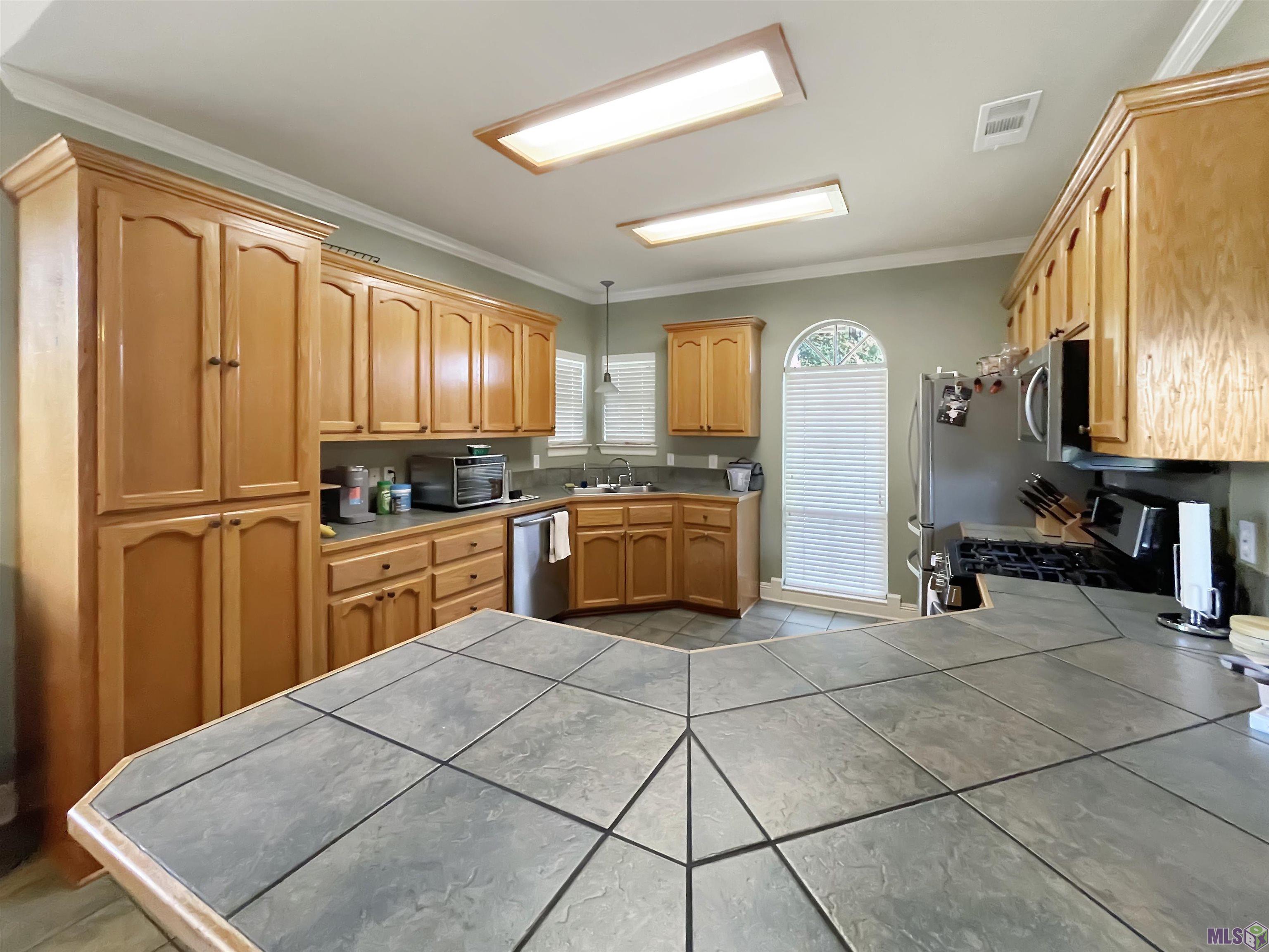 17755 Ridge Park Avenue Baton Rouge, LA 70817 - Photo 4 of 12