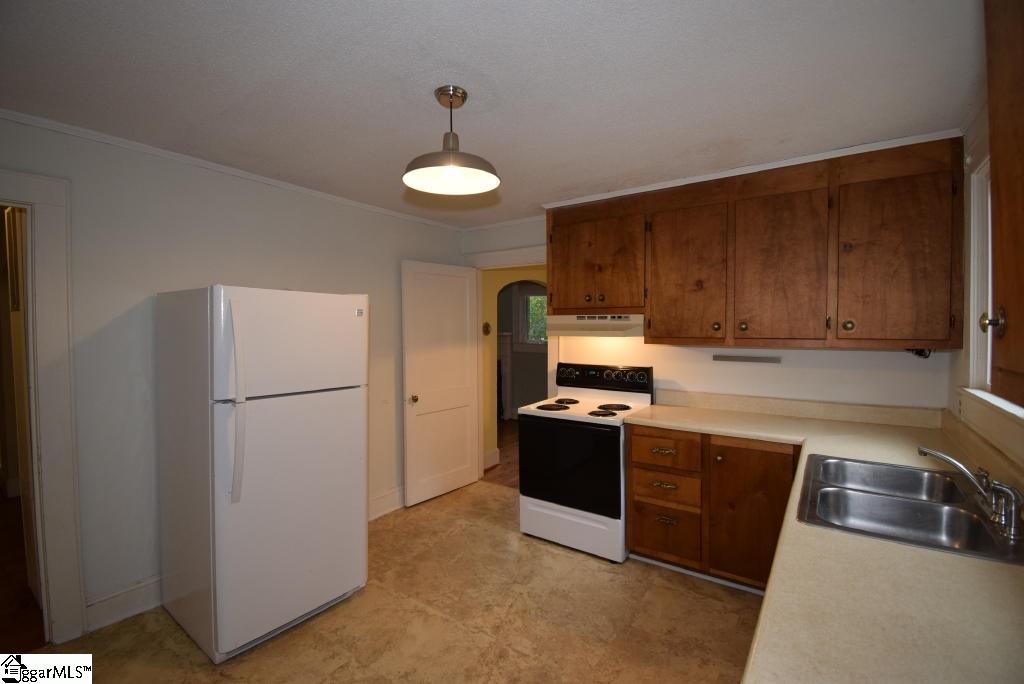 517 East Main Street Pendleton, SC 29670 - Photo 9 of 18