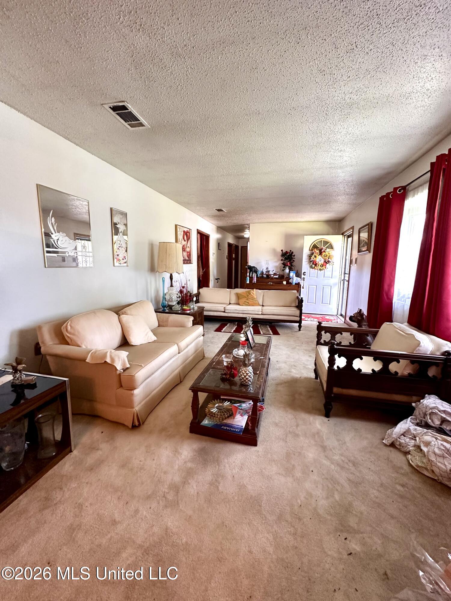 377 Hall Road Forest, MS 39074 - Photo 4 of 13 IMG-3357