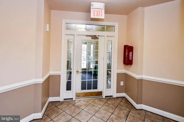 $2,550 | 15616 Everglade Lane, Unit 201, Bowie, MD 20716