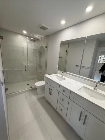 $4,275 | 8772 Southwest 143rd Street, Unit 8772, Palmetto Bay, FL 33176