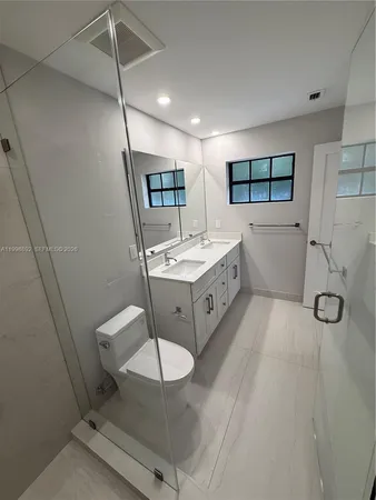 $4,275 | 8772 Southwest 143rd Street, Unit 8772, Palmetto Bay, FL 33176