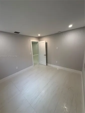 $4,275 | 8772 Southwest 143rd Street, Unit 8772, Palmetto Bay, FL 33176